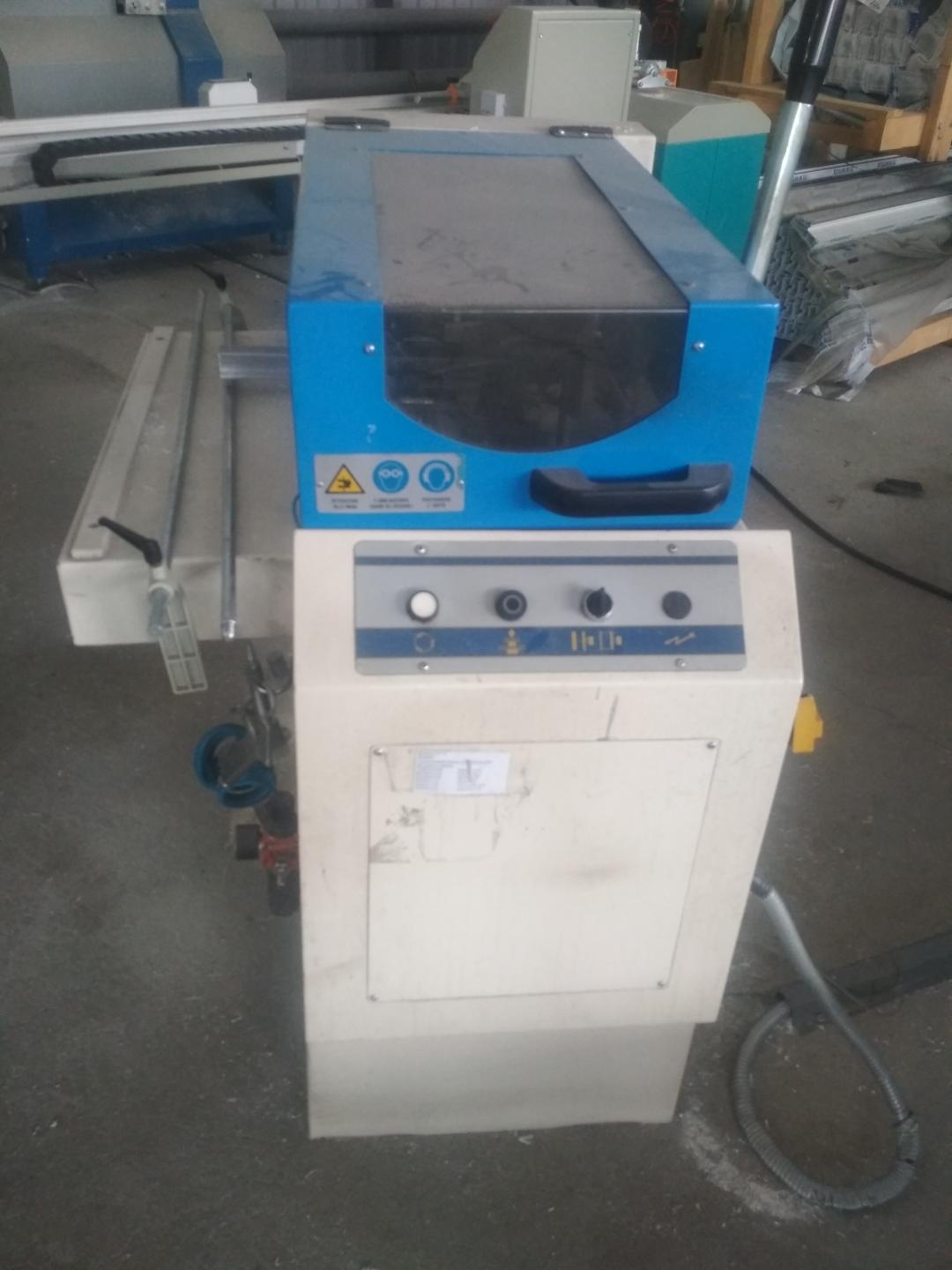 Станок торцофрезерный Mecal ER 711, 2002 год