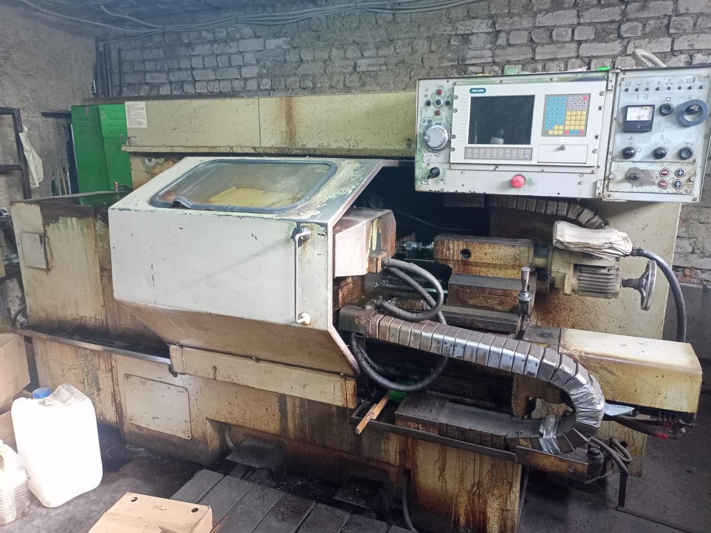 Токарный станок с ЧПУ 16Б16Т1С1