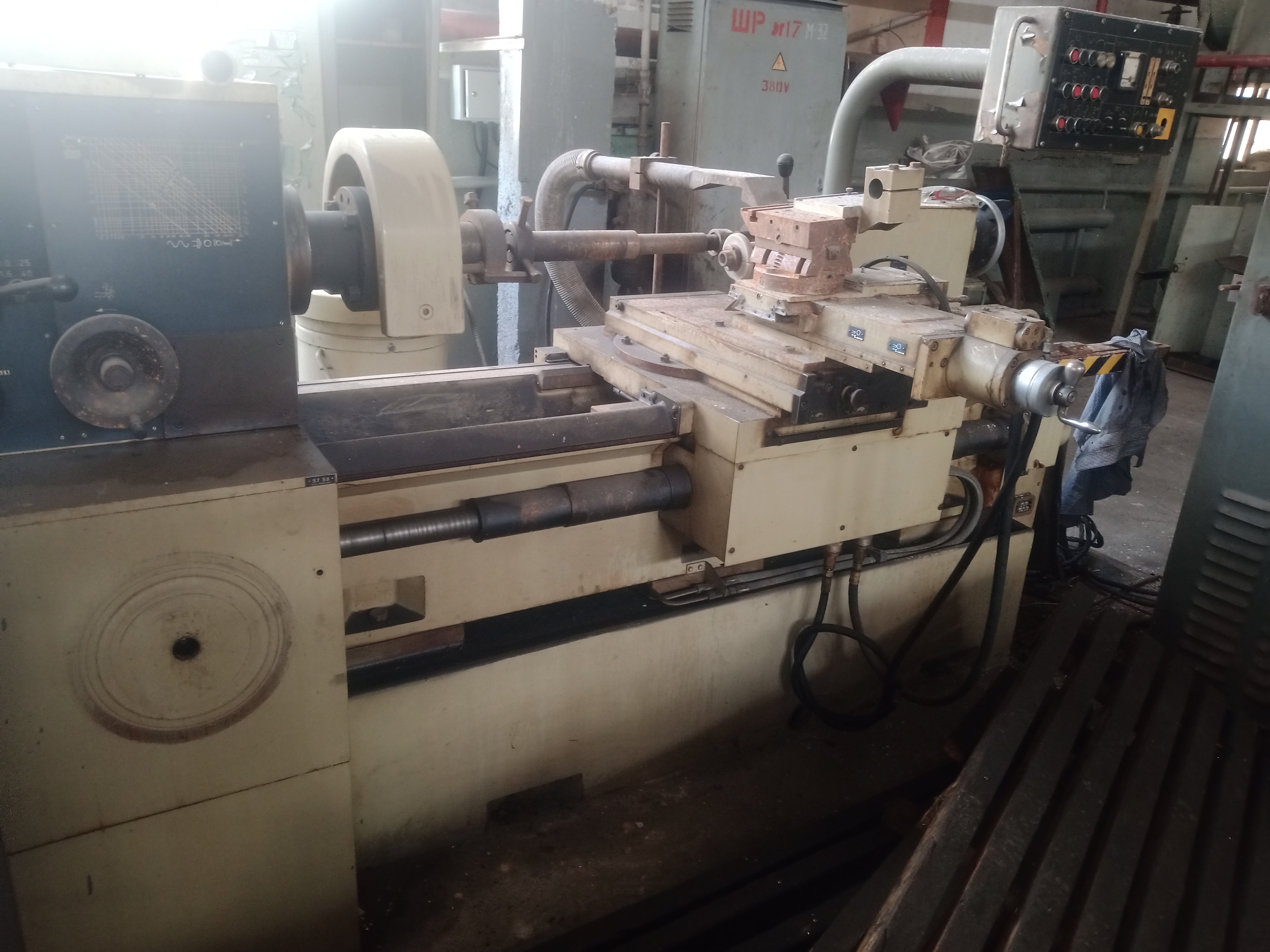 Токарно-затыловочный станок NIles DH250/4, 1988 г....