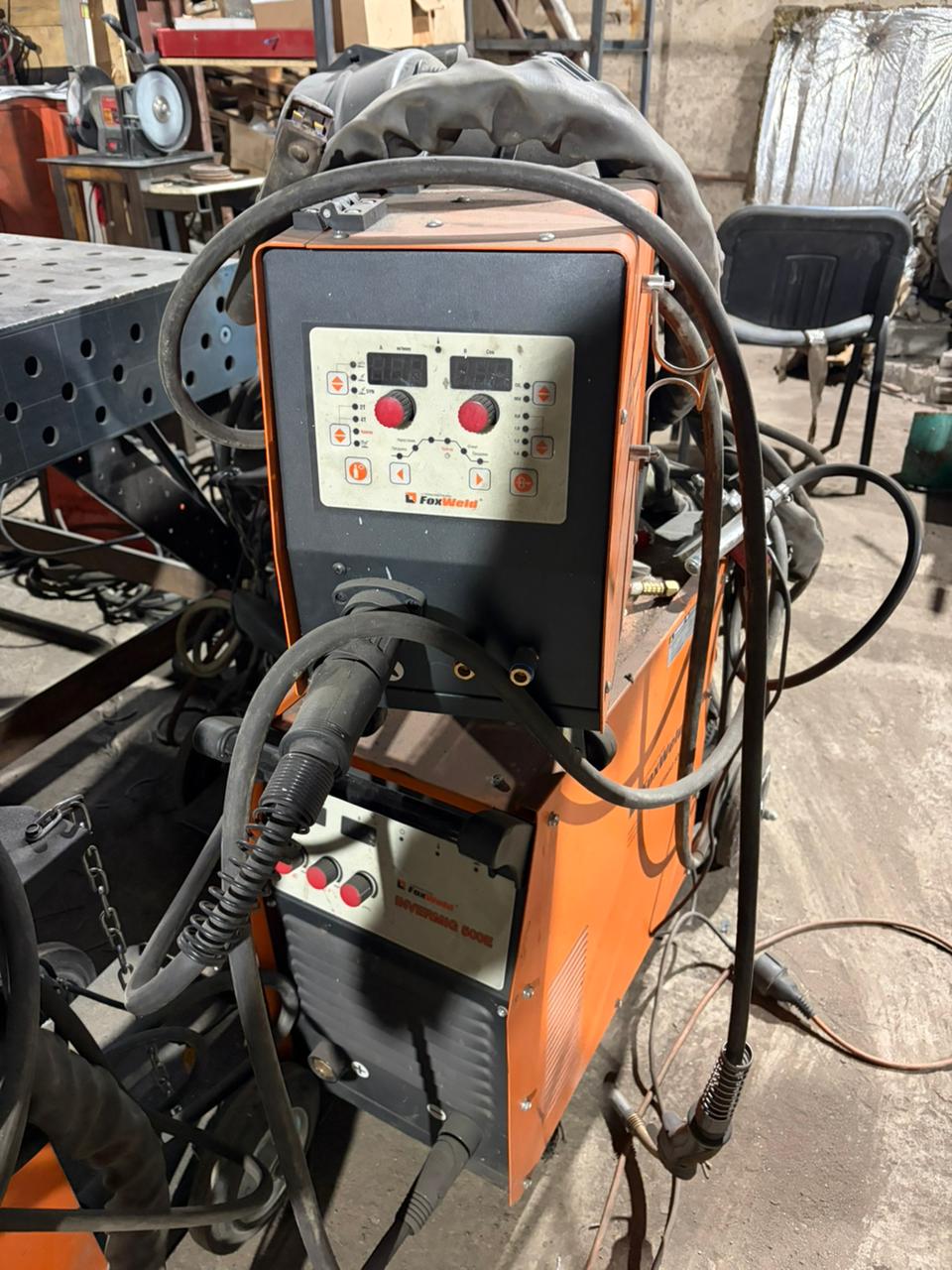 3 шт.: Сварочный полуавтомат Foxweld INVERMIG 500E