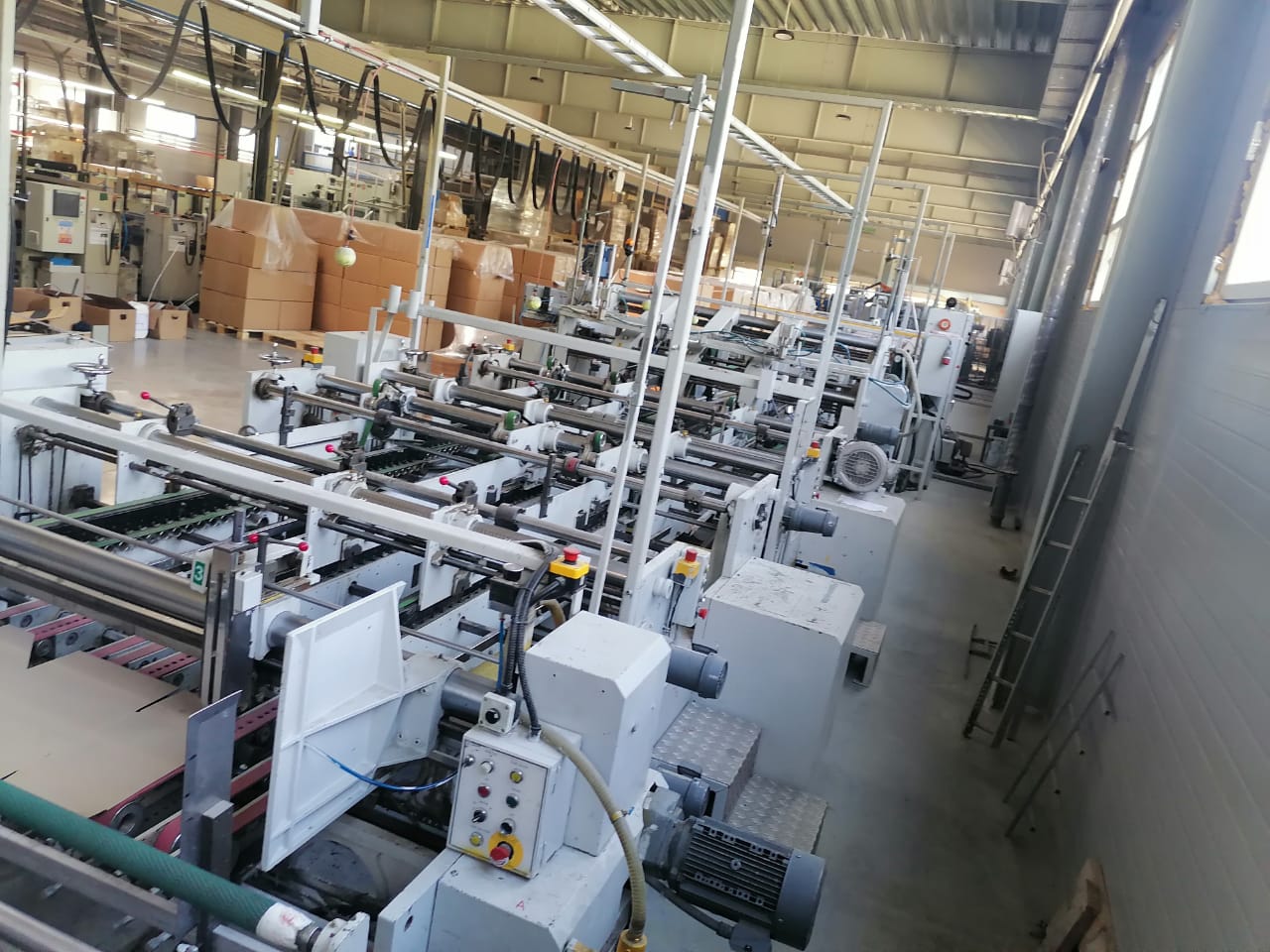 Фальцесклеивающая линия для гофрокартона TANABE B-...