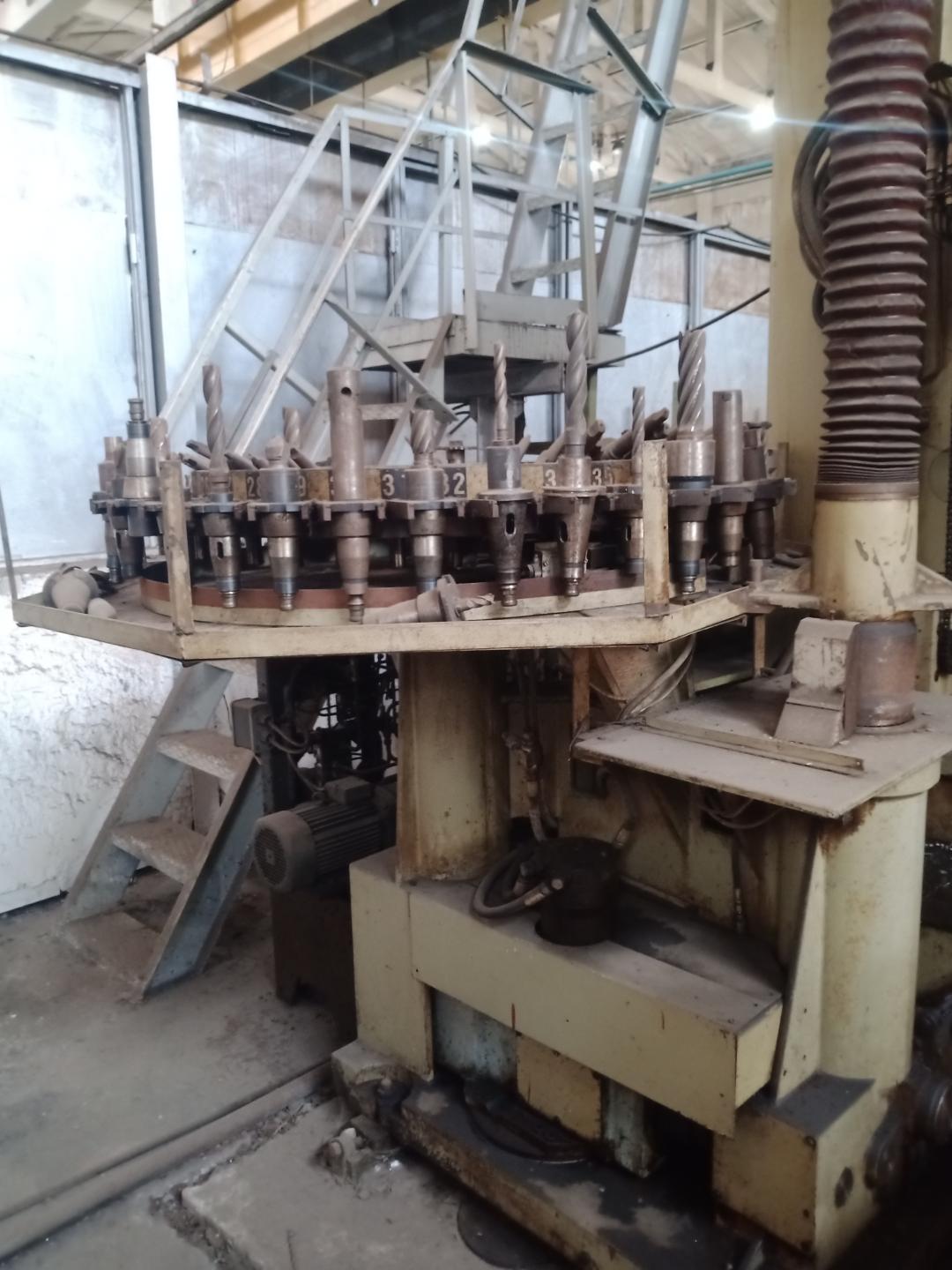 Вертикально-фрезерный станок Heckert С500_04