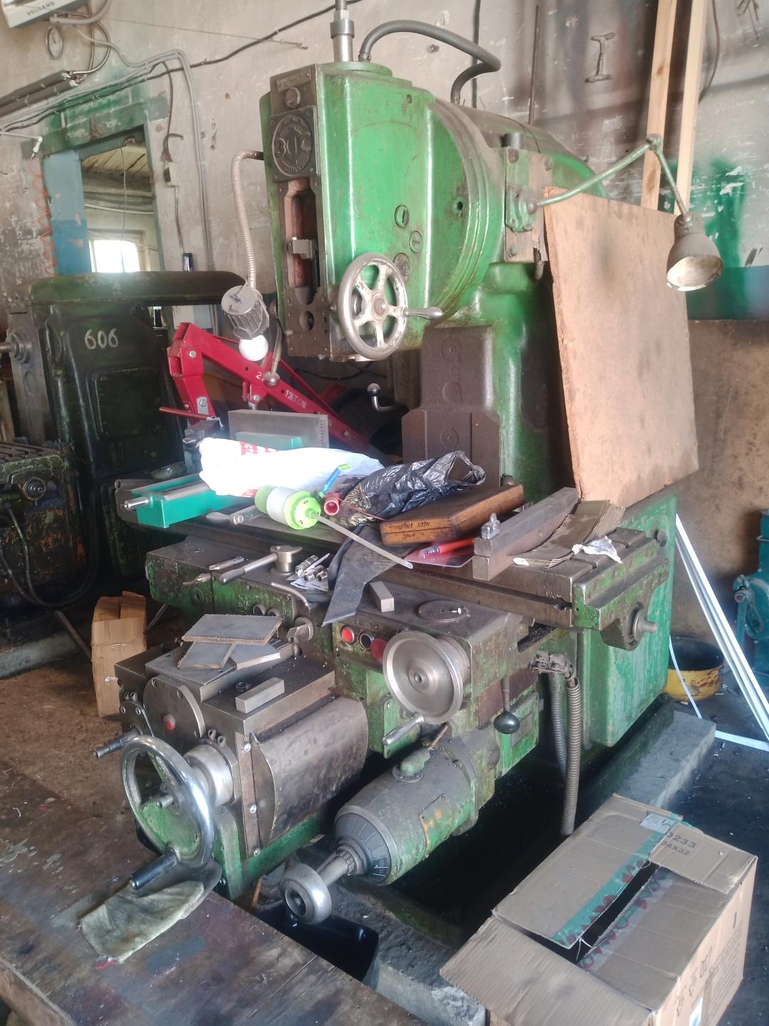 Фрезерный станок, повышенной точности, 6М12П, 1975...