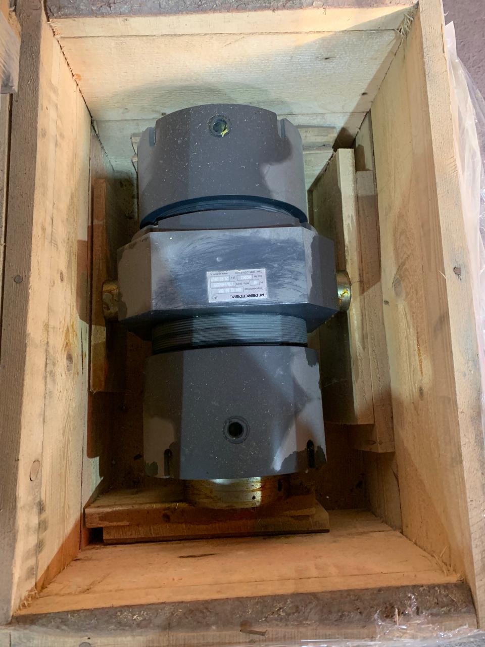 Гидроцилиндр 604.02.00.000. Год выпуска 2017г