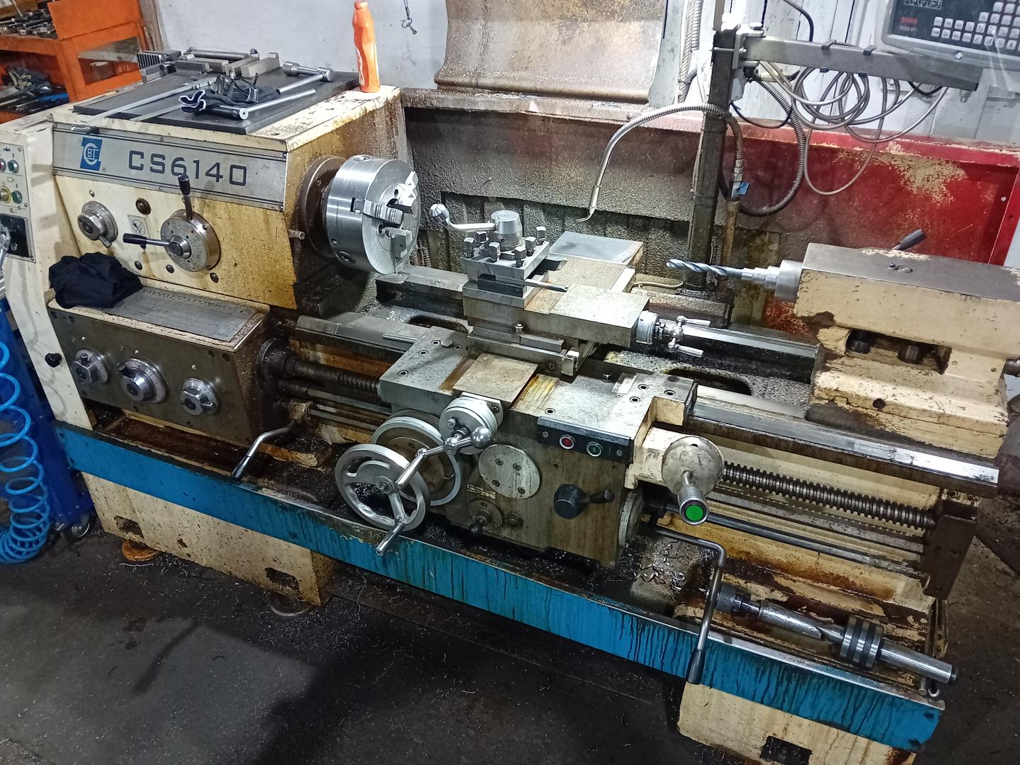 Универсальный токарный станок CS6140 с УЦИ