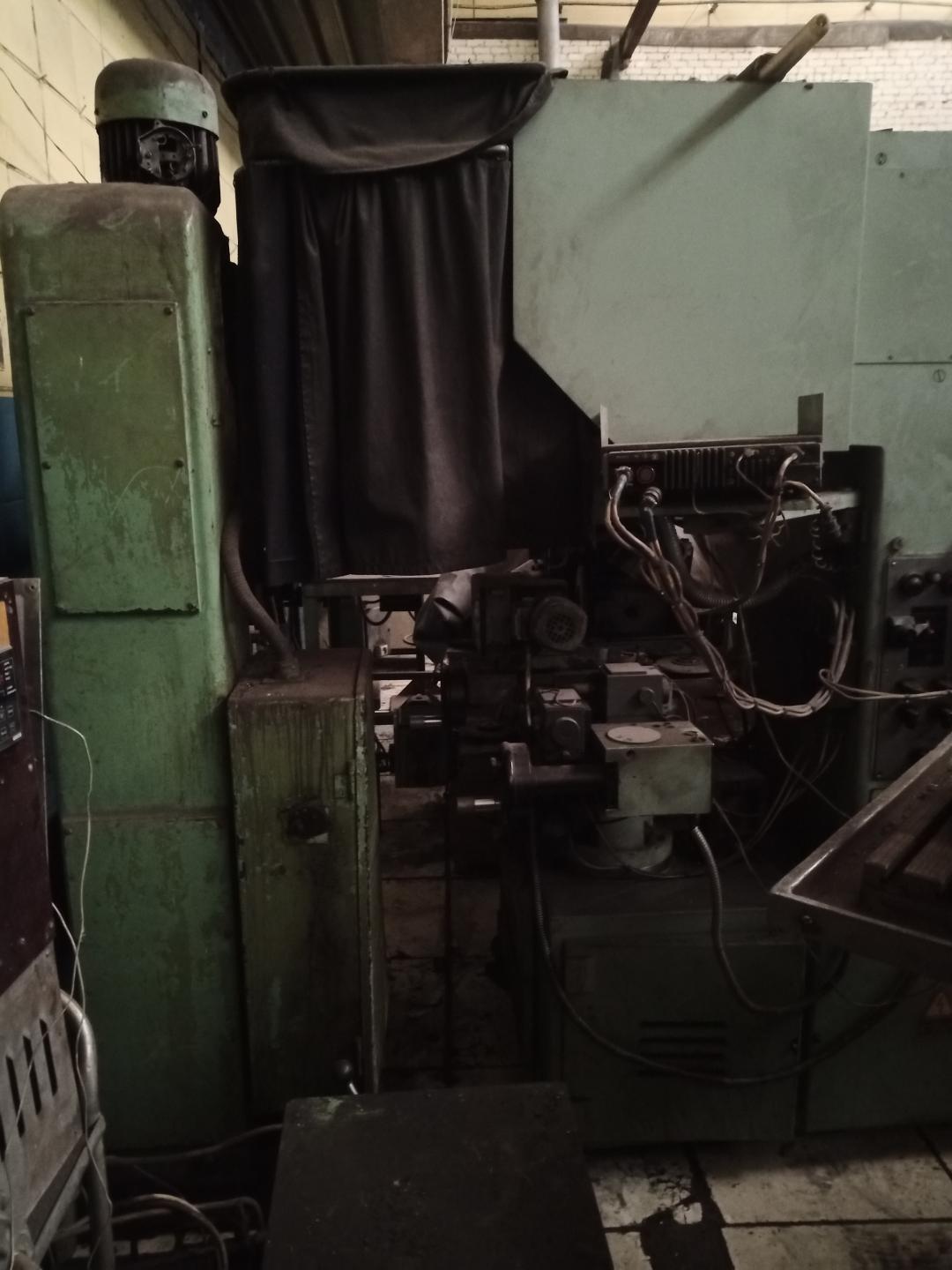 395МФ10 станок профилешлифовальный оптический