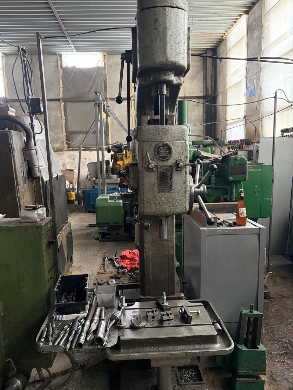 Вертикально-сверлильный станок 2А125