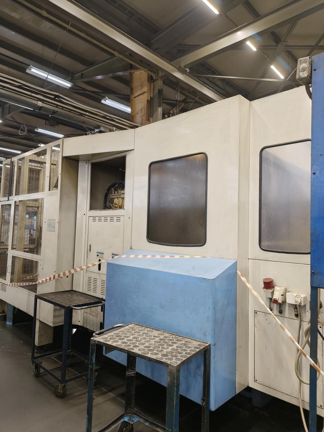 MAZAK  FH-680 горизонтальный обрабатывающий центр