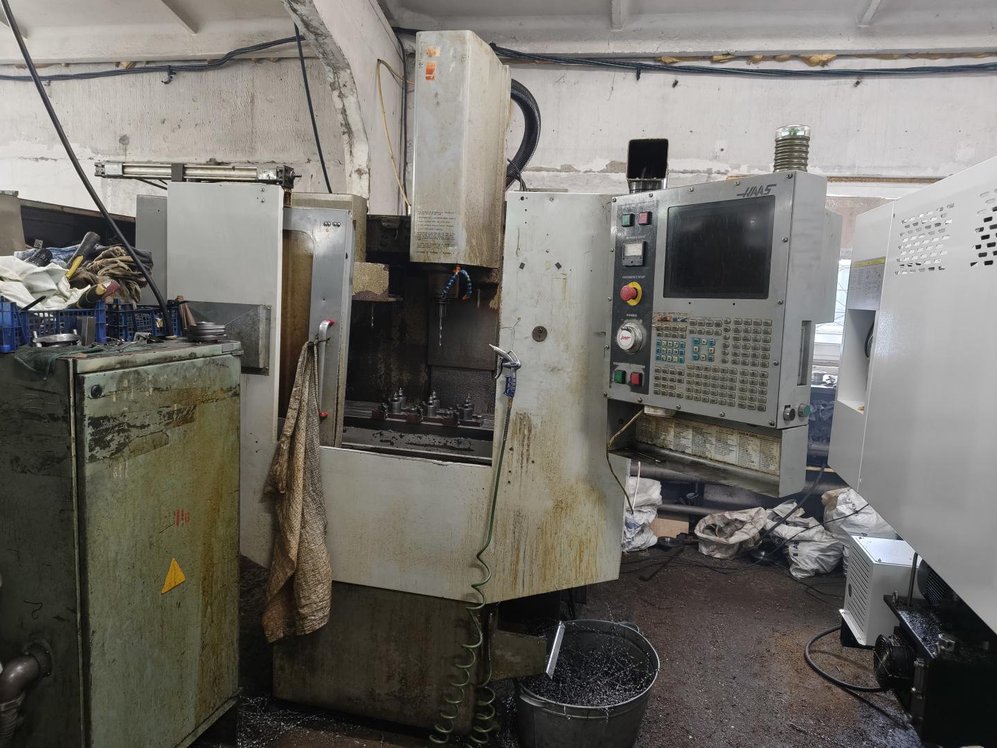 Вертикальный фрезерный центр с ЧПУ HAAS Mini Mill ...