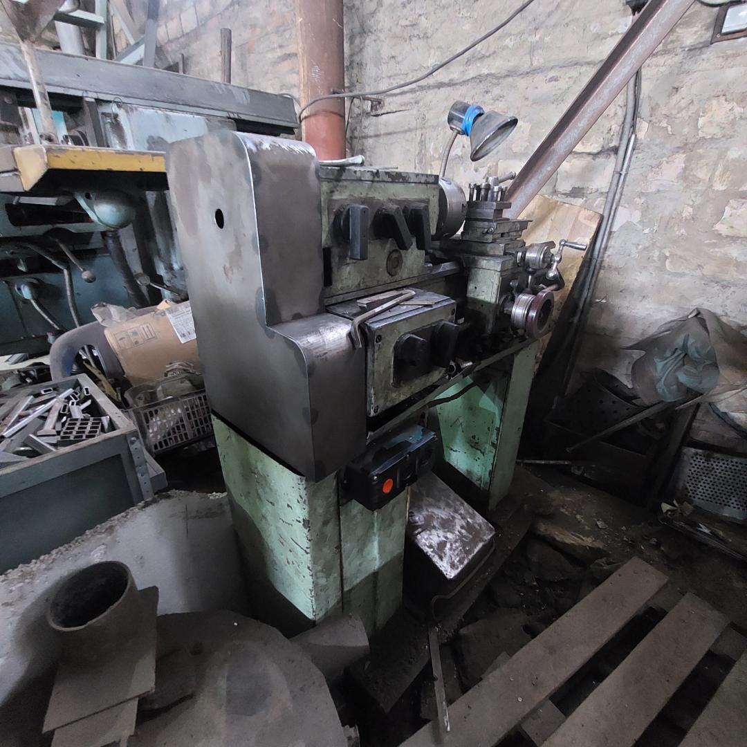 Токарно-винторезный станок ТВ6