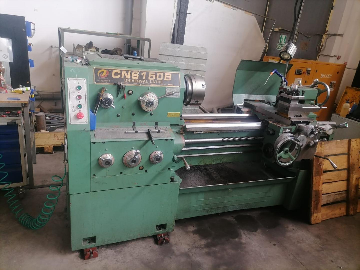 Токарный станок CN6150B/1000